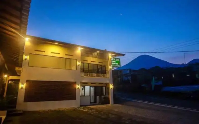 Amerta Giri Hotel Dieng