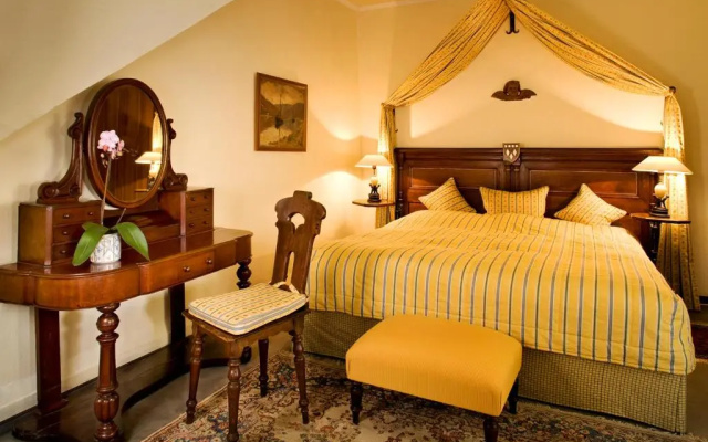 Hotel Burg Arras