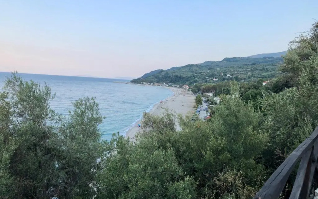 Karidia Apartments