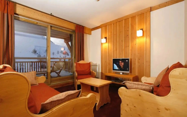 Grand Alpine Retreat for Large Group