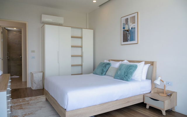 4BR Huge Pool Gym Pool Table V299