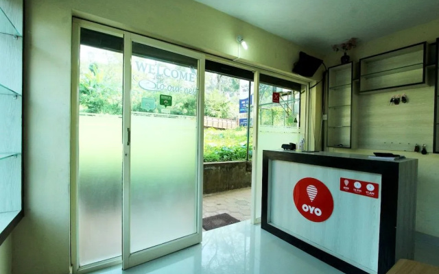 OYO 22514 Live Inn