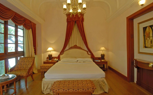 Bolgatty Palace & Island Resort