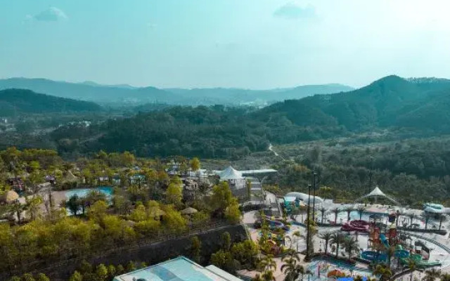 Xiyu•Banshan Hot Spring Resort Villa