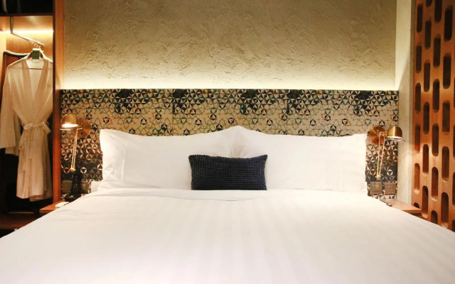 Ovolo Central