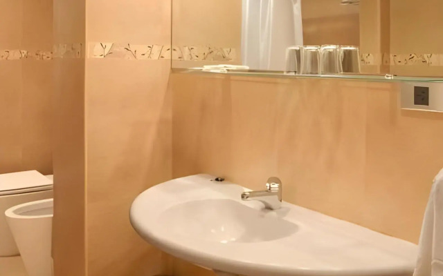 Hotel Tirol