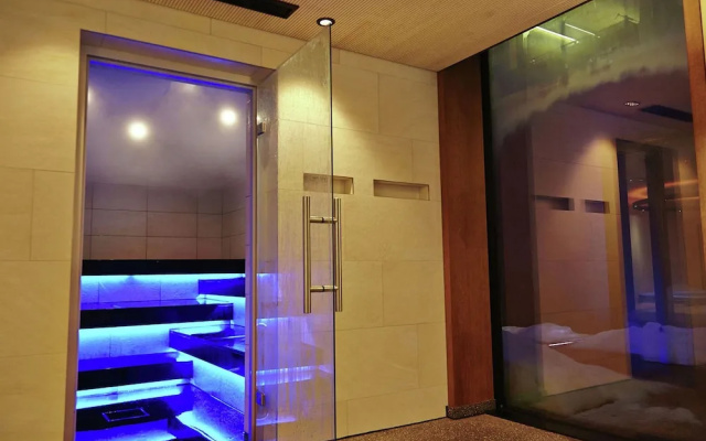 Modern Apartment With Sauna, Balcony, Garage, Washing Room
