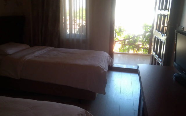 Koray Hotel