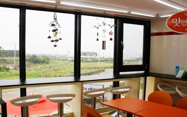 De Reve Jeju