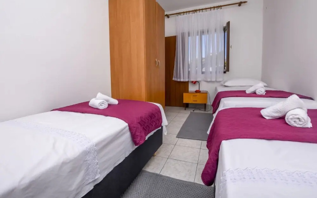 Apartments Ivica