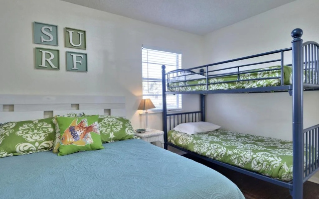 Bermuda Bungalow by Ryson Vacation Rentals