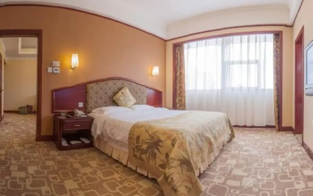 Jin Jiang Flower Hotel