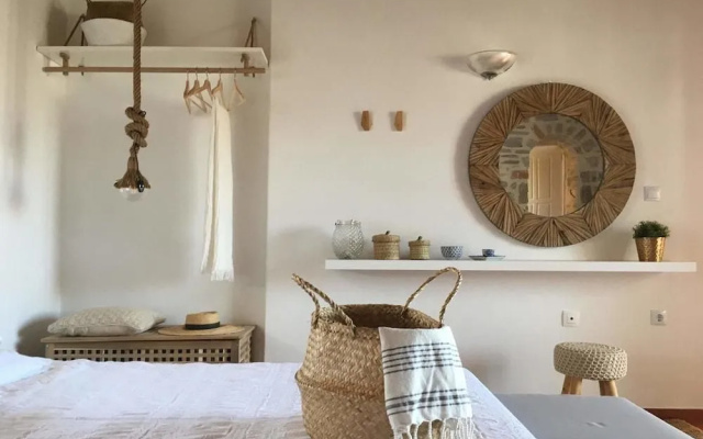 Paros Holiday Villa Alyki