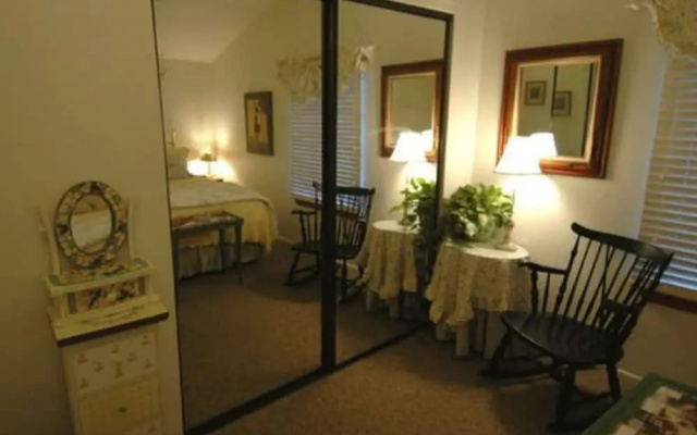 Peppertrees Bed & Breakfast Inn