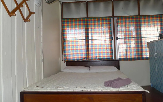 Tara Guesthouse