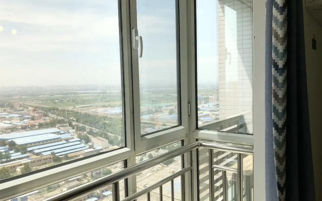 Zhengding Huaren Yiju Guest House