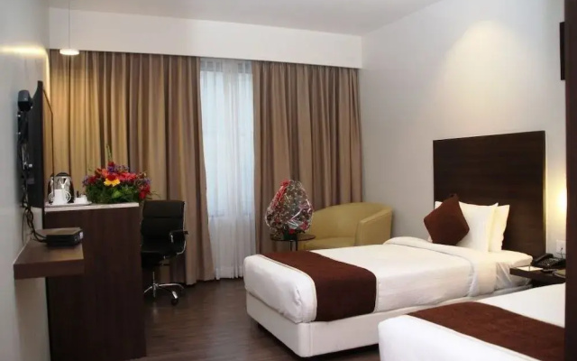 Y N Hotels