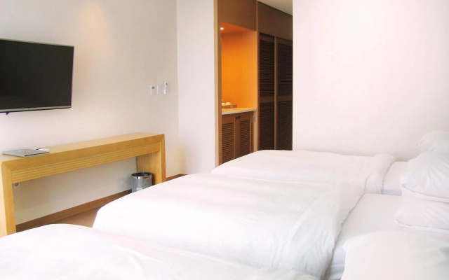 You Us Hotel