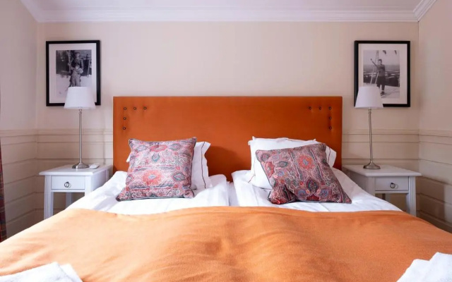 Olarsgården Hotell