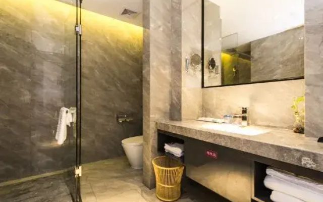 Huayang Hotel (Fuzhou Taijiang Wanda)