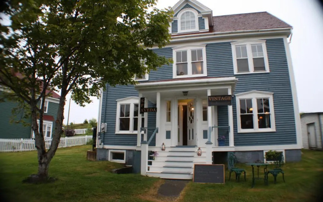 Vicarage Suites