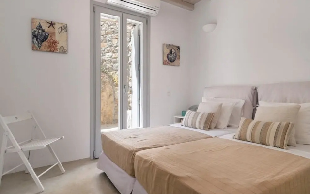 Luxury Villa With Stunning Views Above Kalo Livadi