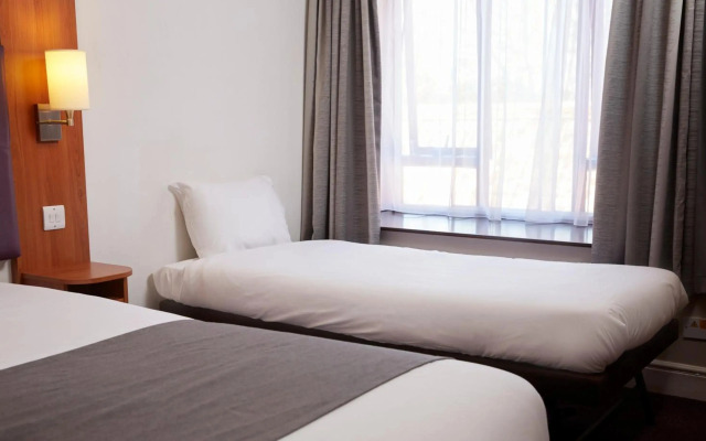 Premier Inn Basingstoke South