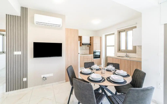 Adolina Two Bedroom Apartment 301 by Ezoria