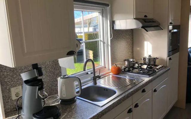 Tranquil Chalet Near the Wadden Sea