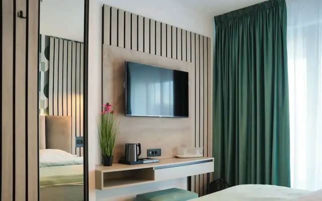Hotel Poem