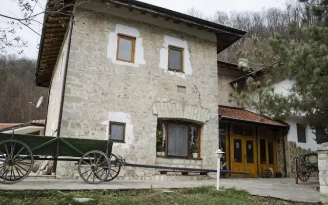 Kolyovite Izvori Hotel
