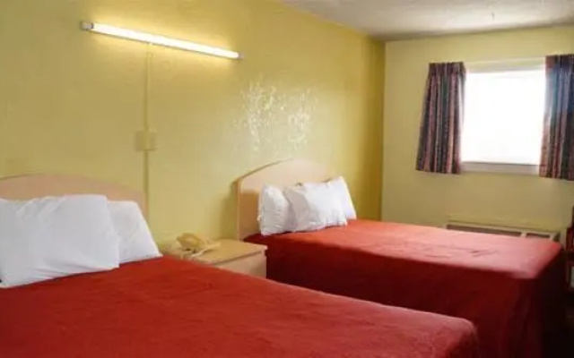 Royale Inn