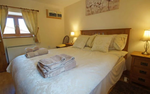 Holiday Home Pen Y Coed