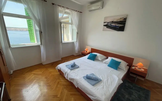 Apartment Perovic
