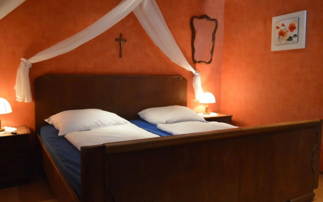 Comfortable Holiday Home Near Vineyards in Bremm