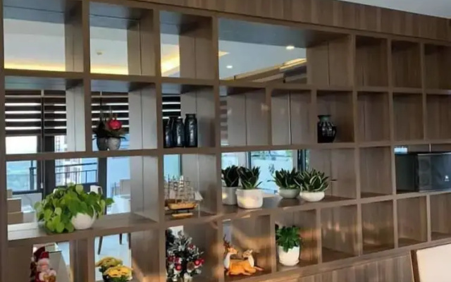 A89 Rosarian Hotel