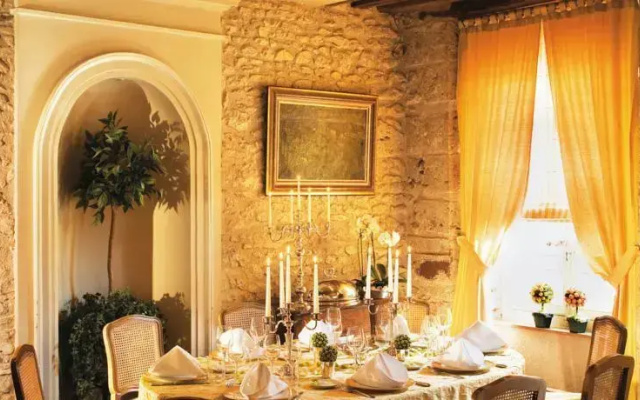 Hotel De France