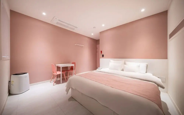 Suwon (Ingyedong) Hotel Jun