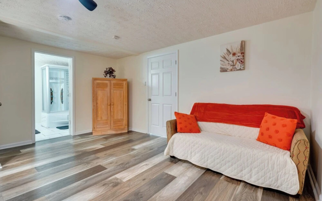 Pet-friendly Zanesville Haven w/ Game Room!
