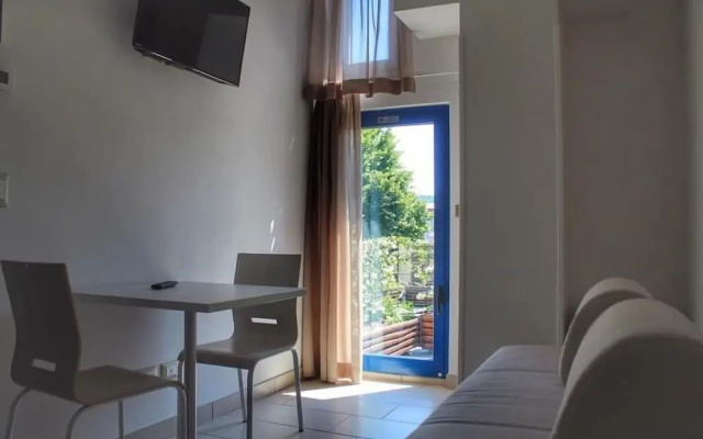 Time Out Residence