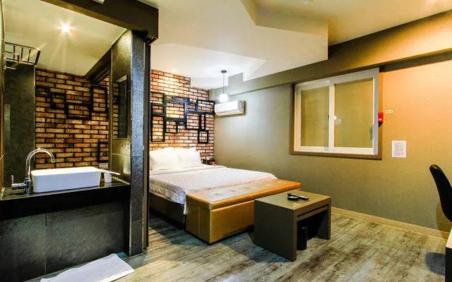Nampodong Aria Hotel