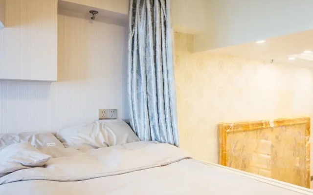 Seven hotel
