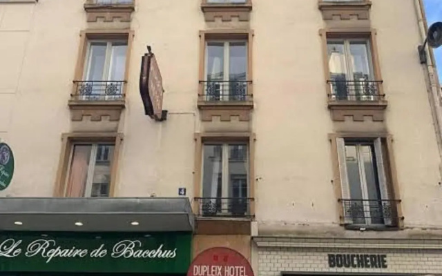 Dupleix Hotel