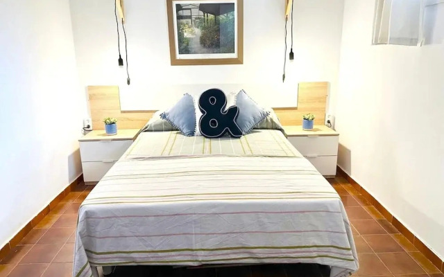 Apartment in Spain Near Beaches & City Center