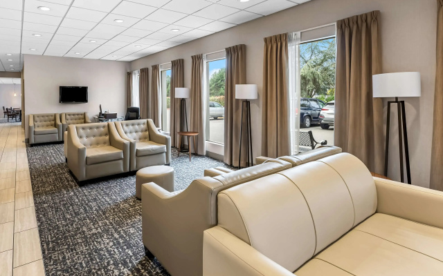 SureStay Hotel by Best Western SeaTac Airport North