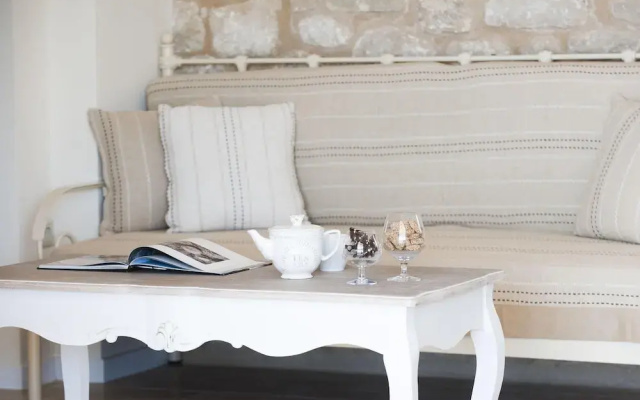 Two Bedroom Maisonette Villa - Ilianthos