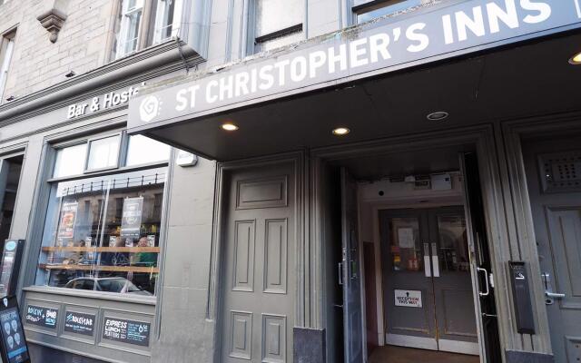 St Christopher's Edinburgh Hostel Эдинбург вид на фасад