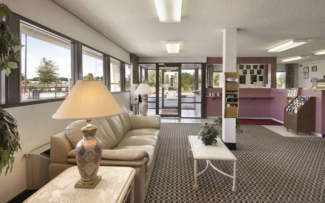 Super 8 Richburg/chester Area