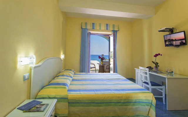 Hotel Cava DellIsola