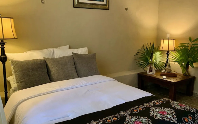 Hokhmah Heart Hotel